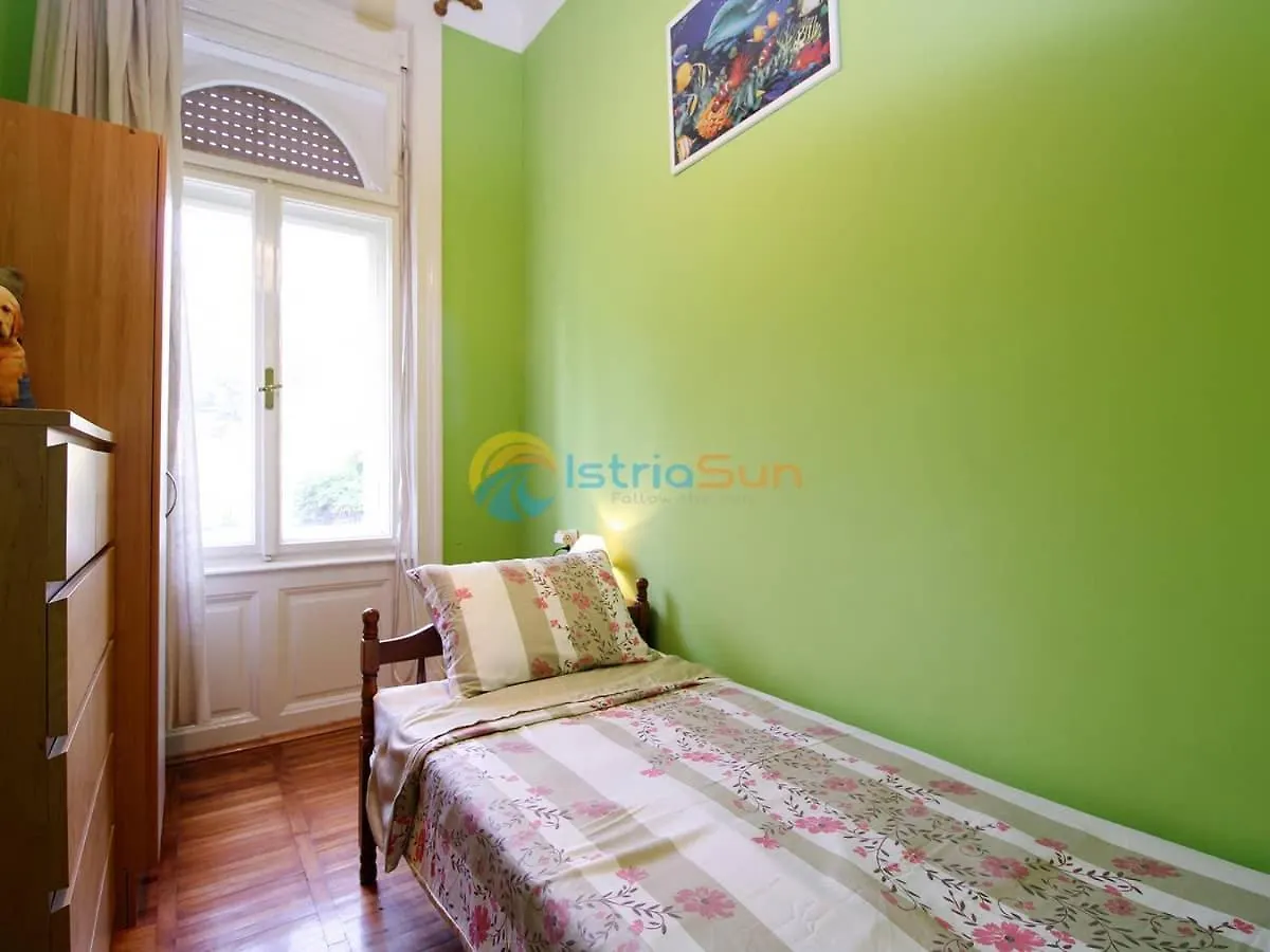 Studio Apartman Lea Pula Appartement